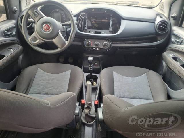 2016 FIAT UNO 