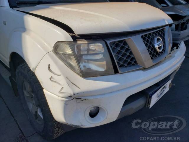 2013 NISSAN FRONTIER CD 