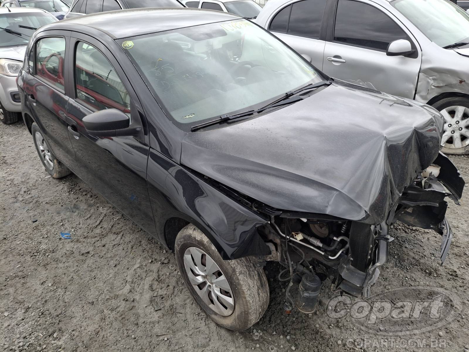 Veículo VW - VolksWagen Gol Volkswagen Gol 1.0 Total Flex 2014 Colisão Frontal 2014 em leilão