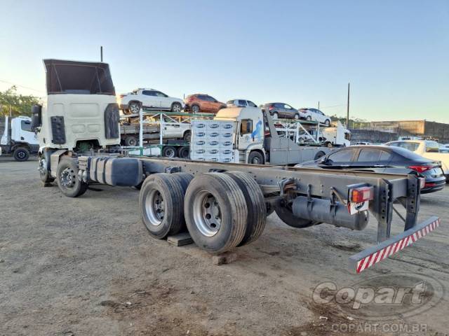 2018 VOLVO VM 
