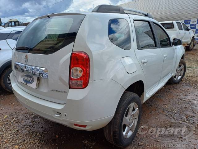 2015 RENAULT DUSTER 