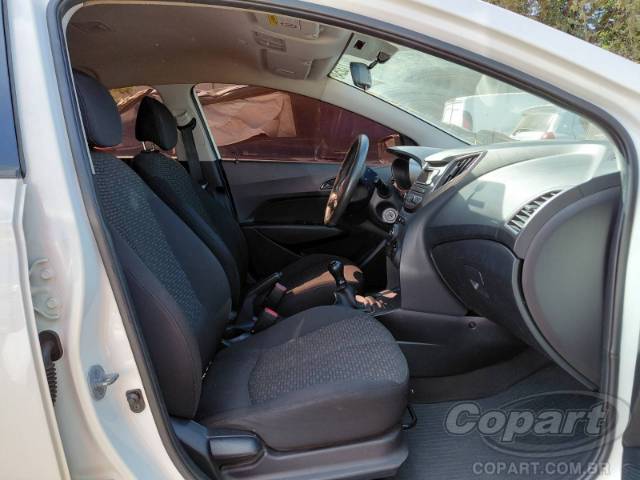 2016 HYUNDAI HB20 
