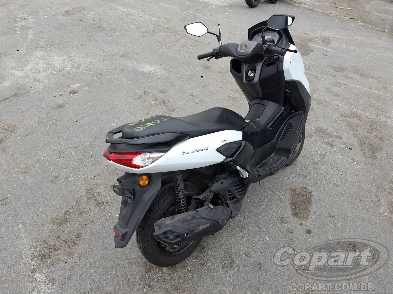 2022 YAMAHA NMAX — foto 4 de 10