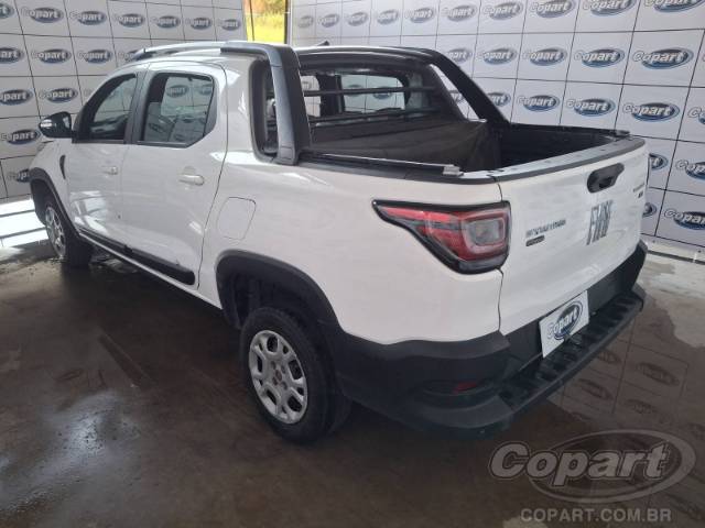 2022 FIAT STRADA CD 