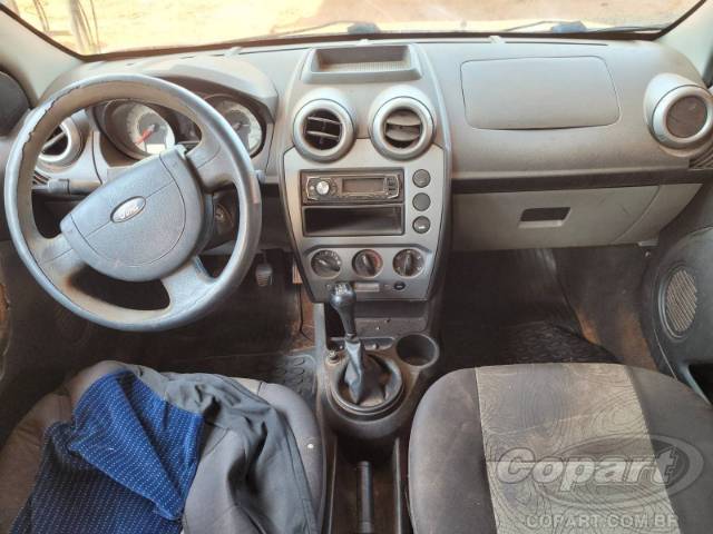 2008 FORD FIESTA SEDAN 
