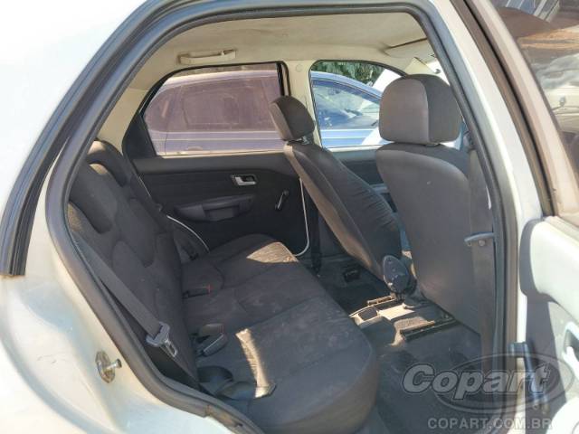 2004 FIAT PALIO 