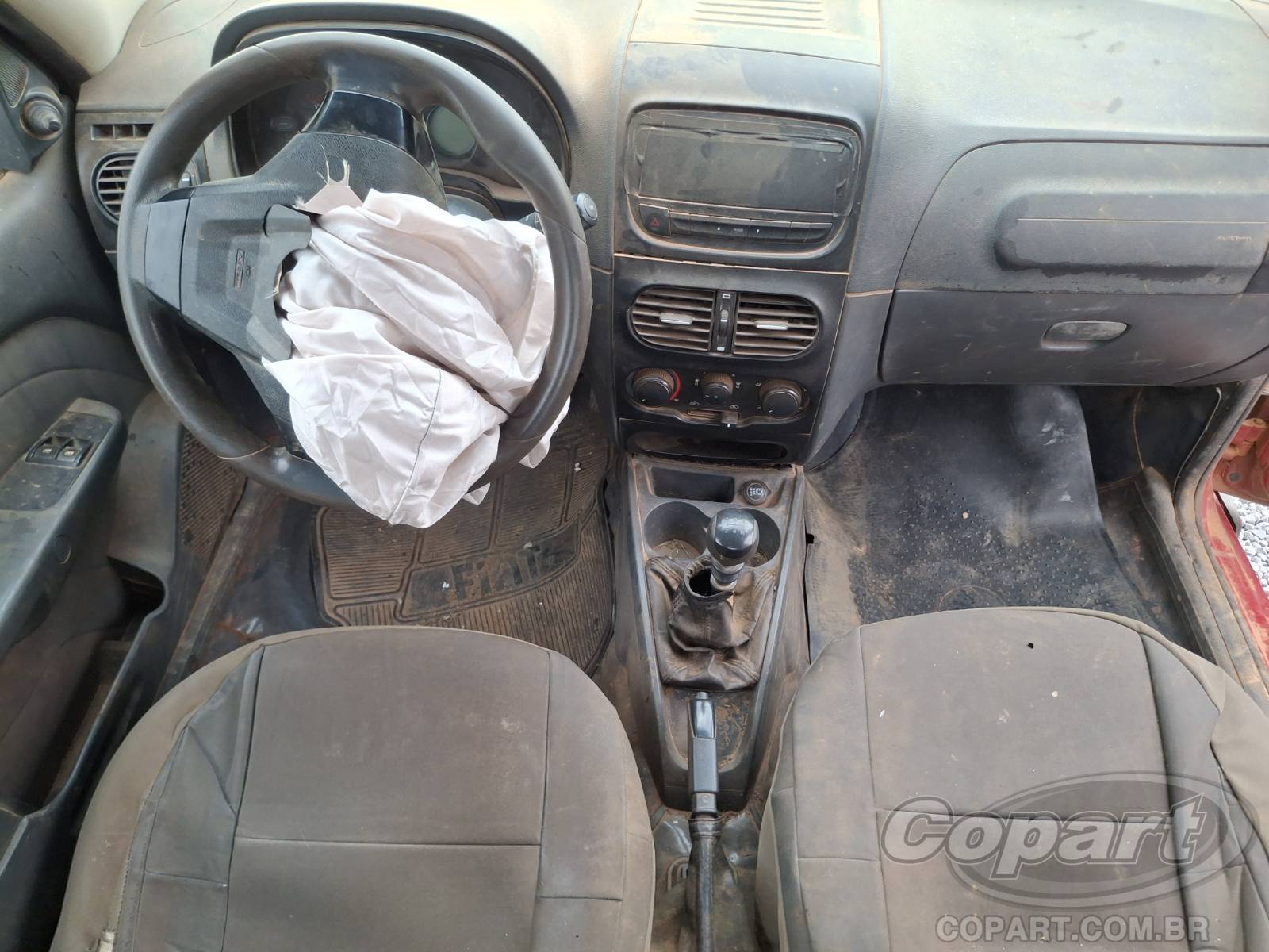 Foto 9 de 10: 2015 FIAT STRADA