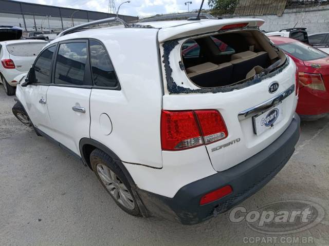 2013 KIA SORENTO 
