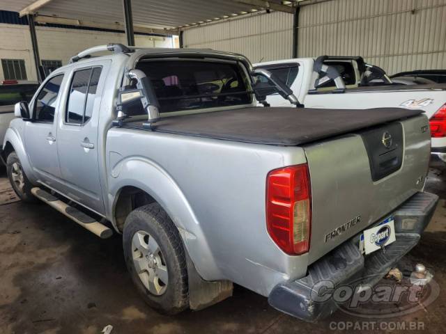 2009 NISSAN FRONTIER CD 