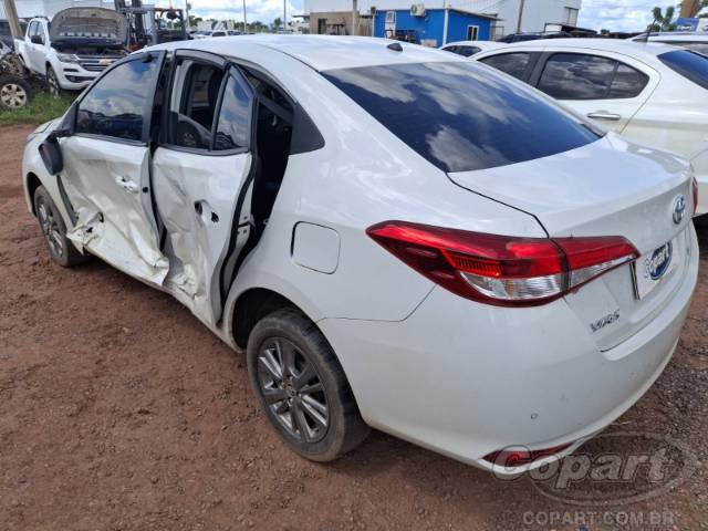 2020 TOYOTA YARIS SEDA 