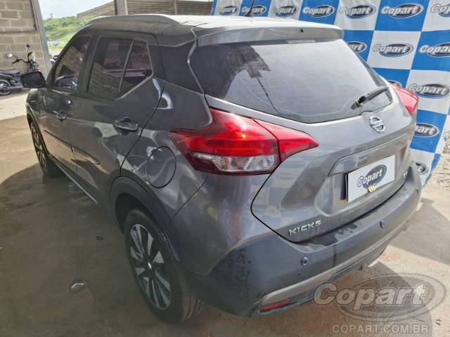 2020 NISSAN KICKS 