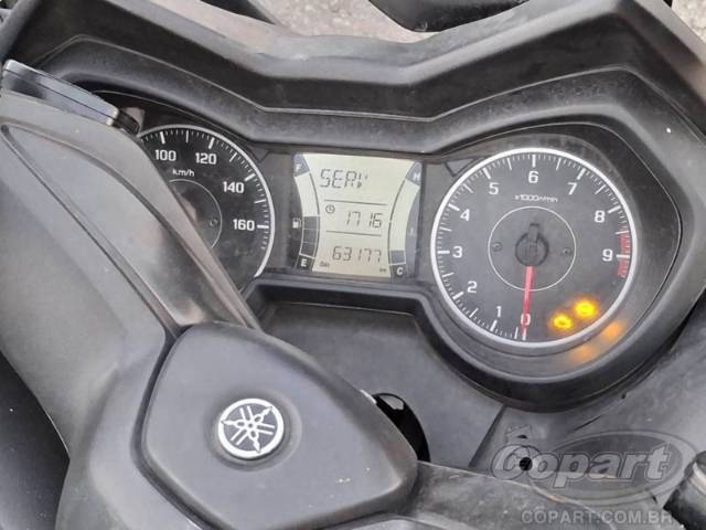 2024 YAMAHA XMAX 