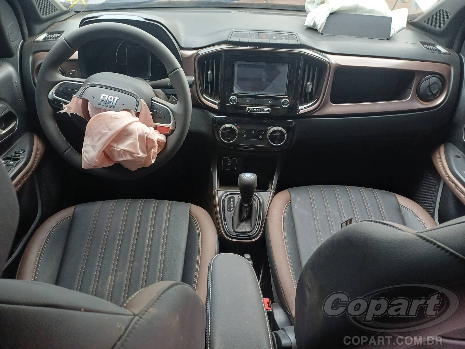 Foto 9 de 10: 2027 FIAT STRADA CD