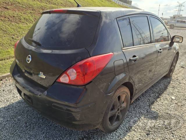 2010 NISSAN TIIDA 