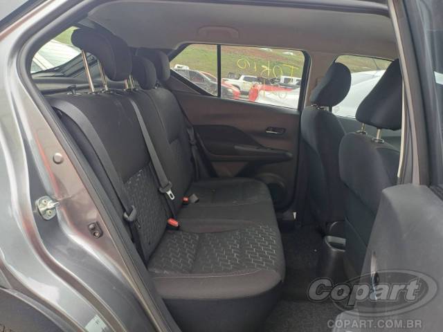2022 NISSAN KICKS 