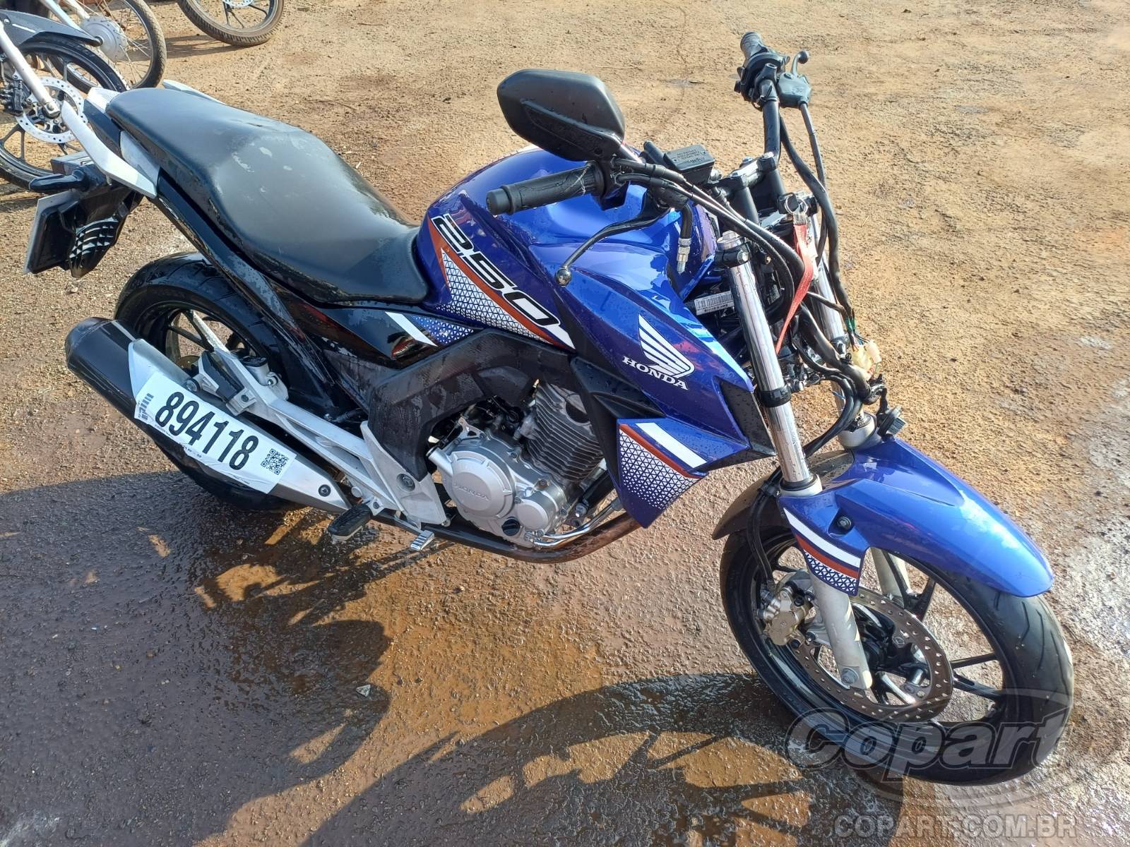 Veículo HONDA CB 250 F Honda CB 250 F Twister CBS 2022 2022 em leilão