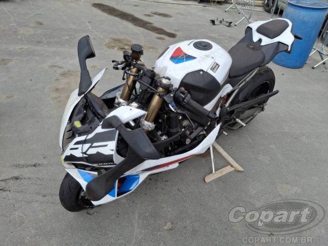 2026 BMW S 1000 