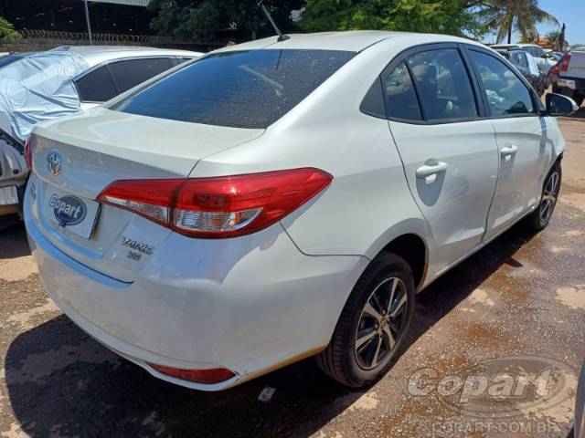 2019 TOYOTA YARIS SEDA 