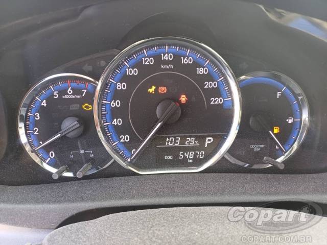 2020 TOYOTA YARIS SEDA 