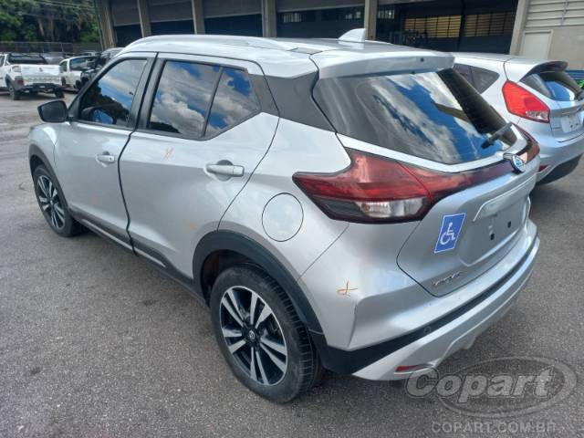 2022 NISSAN KICKS 