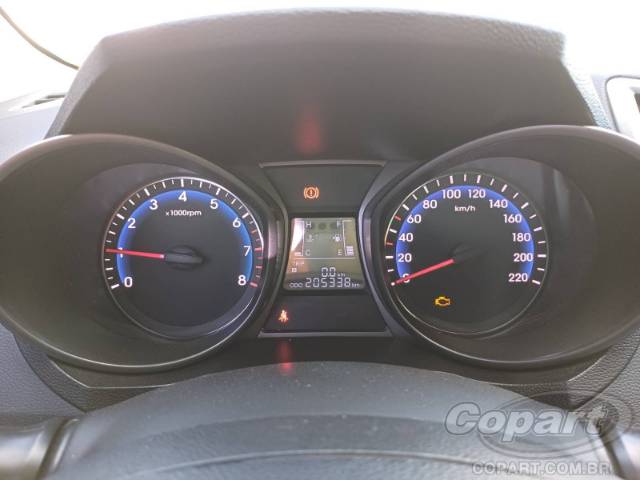 2014 HYUNDAI HB20 