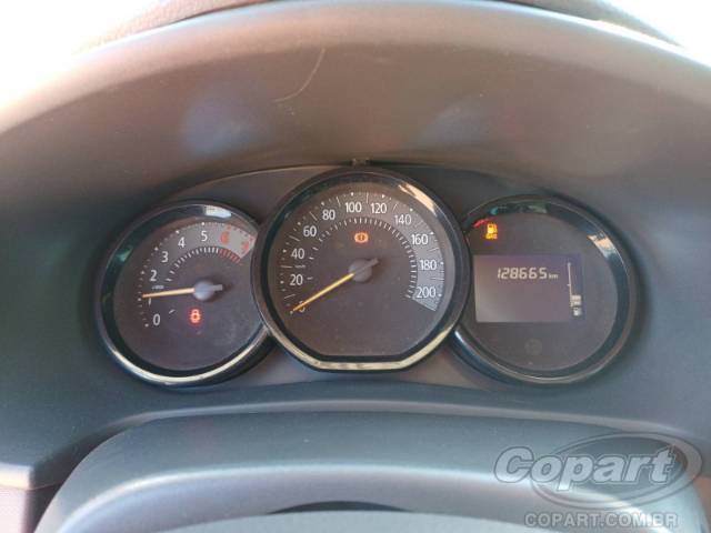 2017 RENAULT SANDERO 