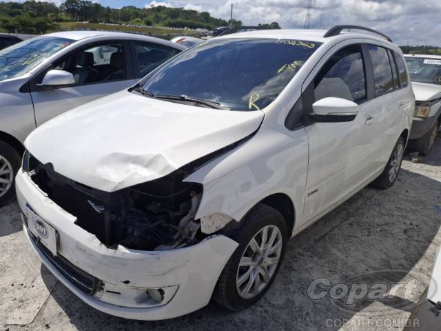2013 VOLKSWAGEN SPACEFOX 