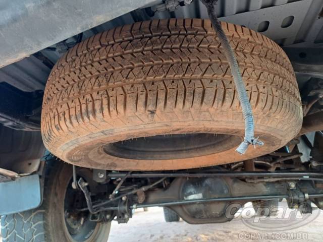 2025 NISSAN FRONTIER CD 