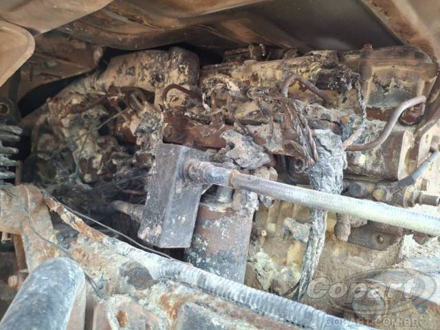 2013 FORD CARGO 1933 