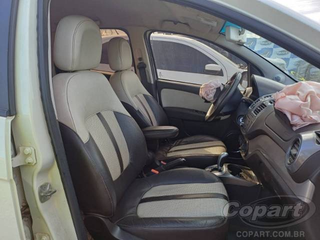 2014 FIAT GRAND SIENA 