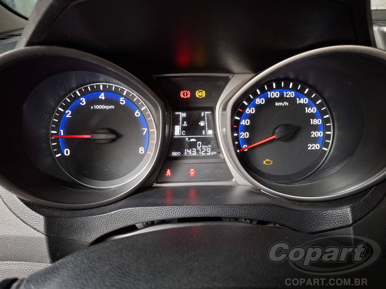 Foto 8 de 10: 2015 HYUNDAI HB20