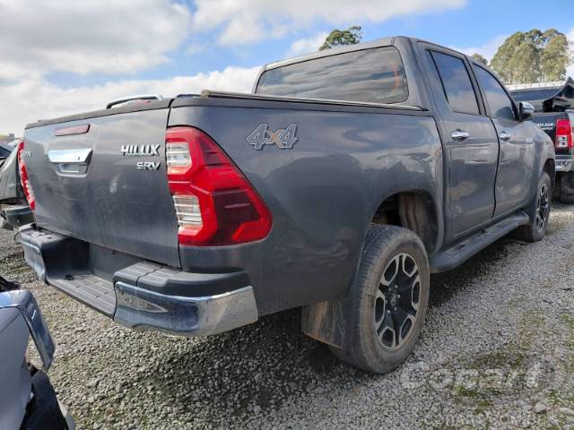 2021 TOYOTA HILUX CD 