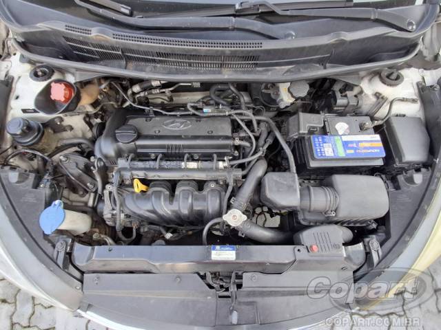 2015 HYUNDAI HB20 