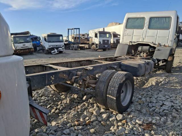2003 FORD CARGO 815 