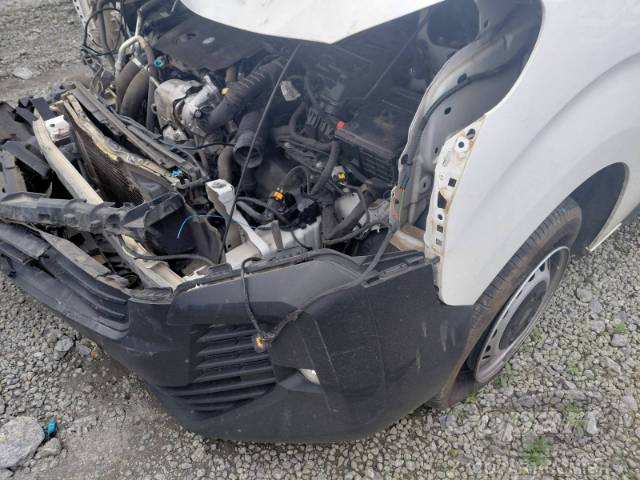 2025 PEUGEOT EXPERT 