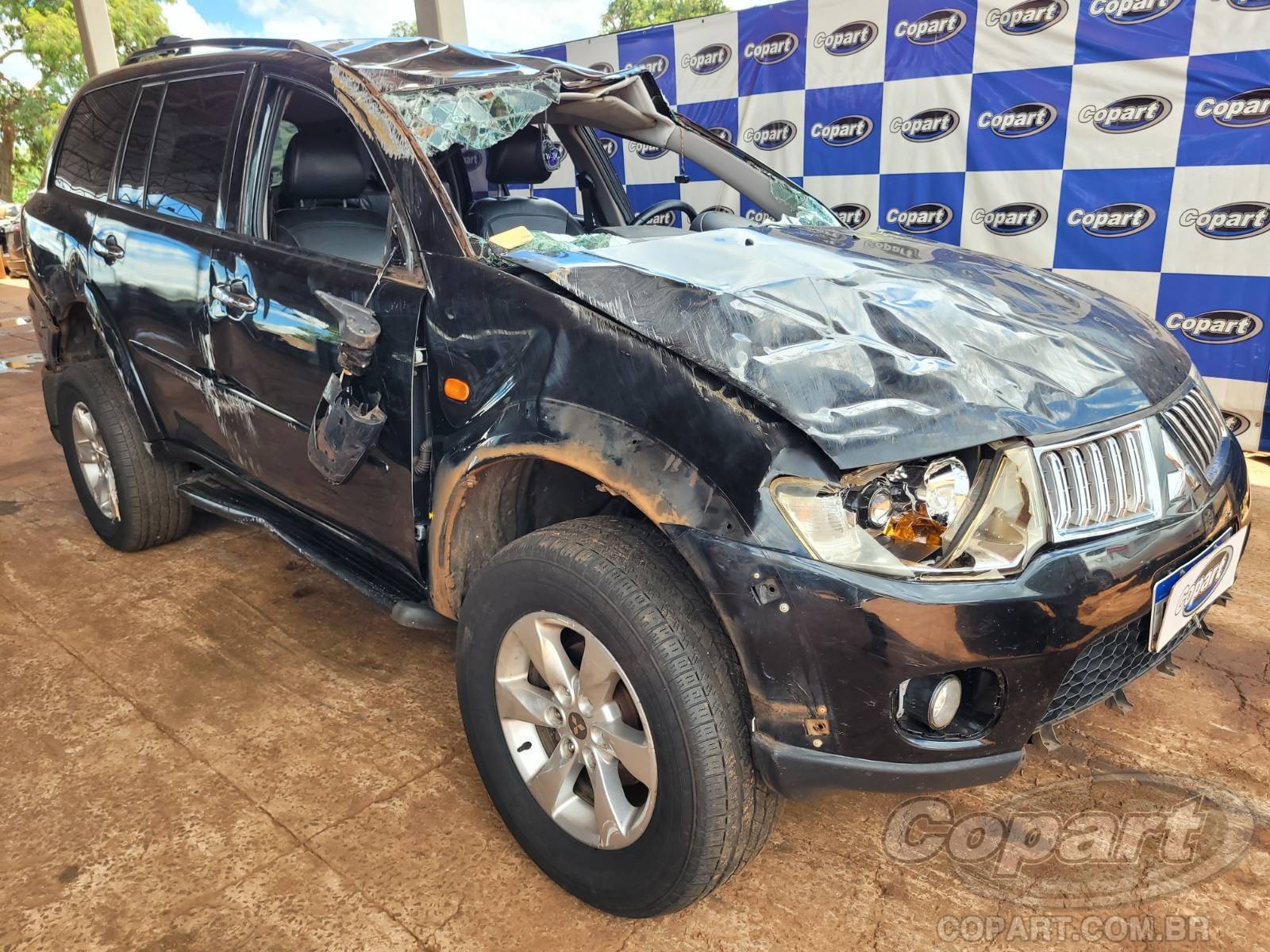 Mitsubishi Pajero Dakar