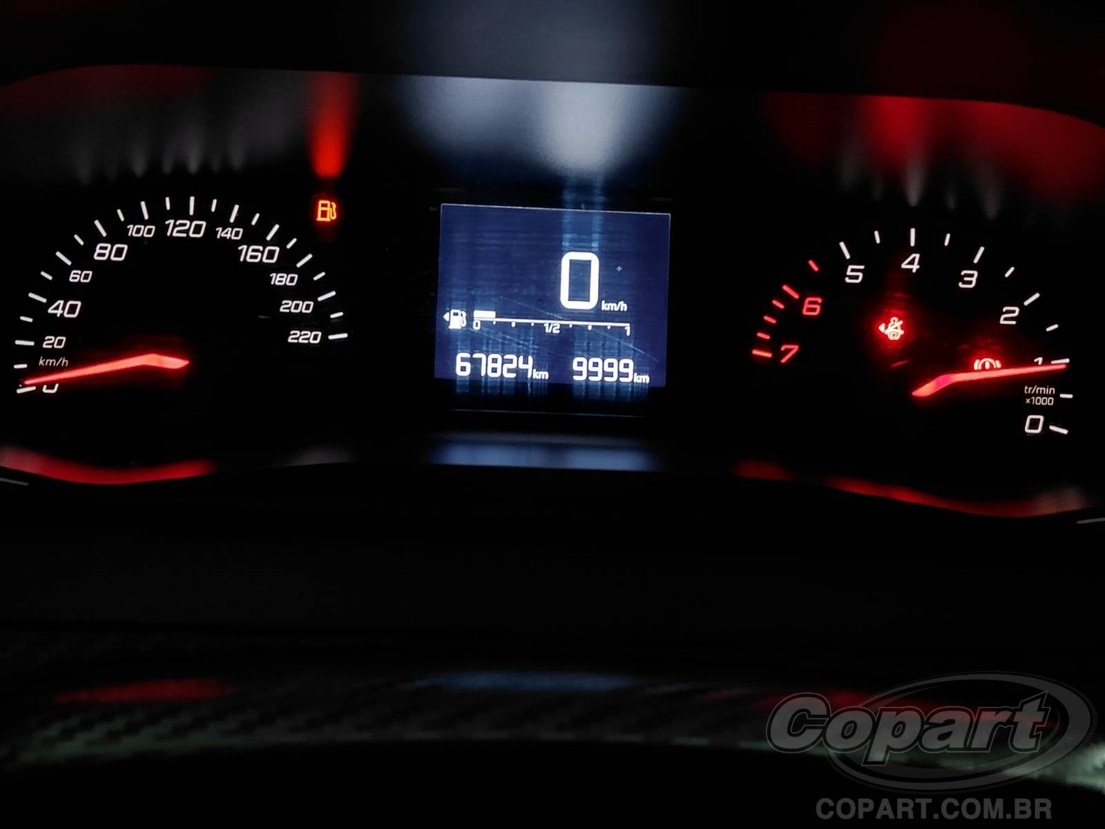 2023 PEUGEOT 208 — foto 8 de 10