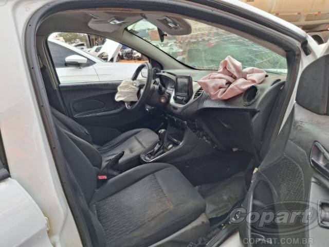 2021 FORD KA SEDAN 