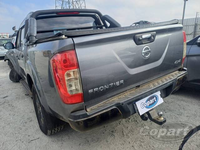 2021 NISSAN FRONTIER CD 