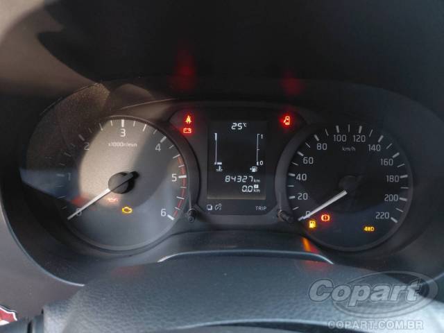 2021 NISSAN FRONTIER CD 