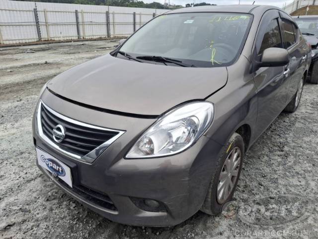 2014 NISSAN VERSA 