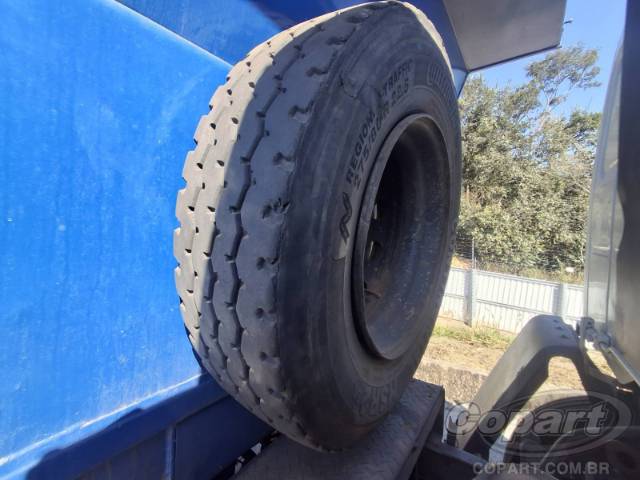 2011 FORD CARGO 1517E 