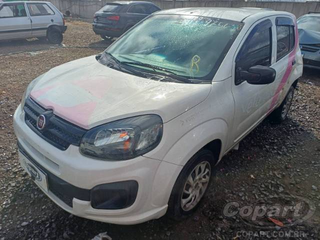 2019 FIAT UNO 