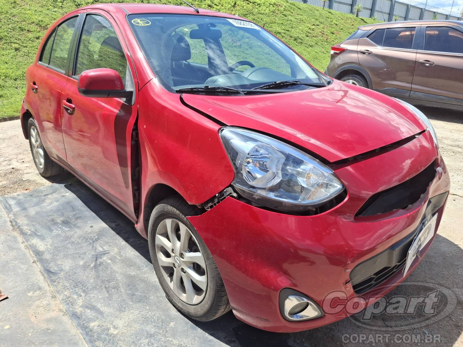 Veículo Nissan March Nissan March SV 1.6 16V 2016 2016 em leilão