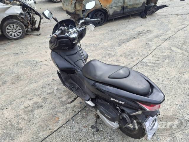 2015 HONDA PCX 