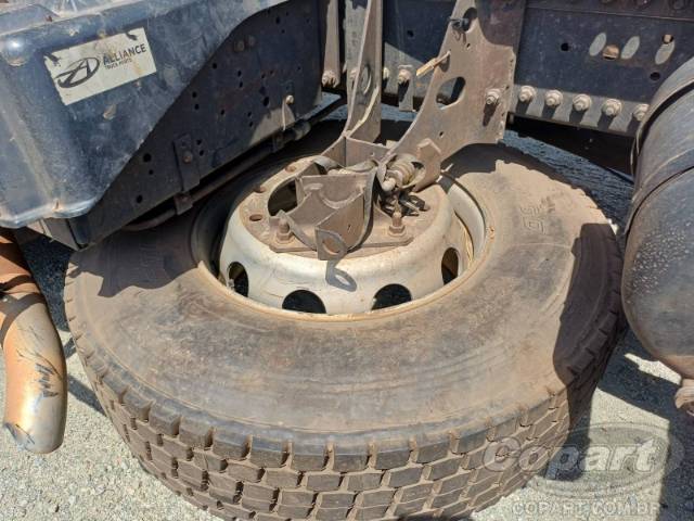 2011 MERCEDES BENZ AXOR 