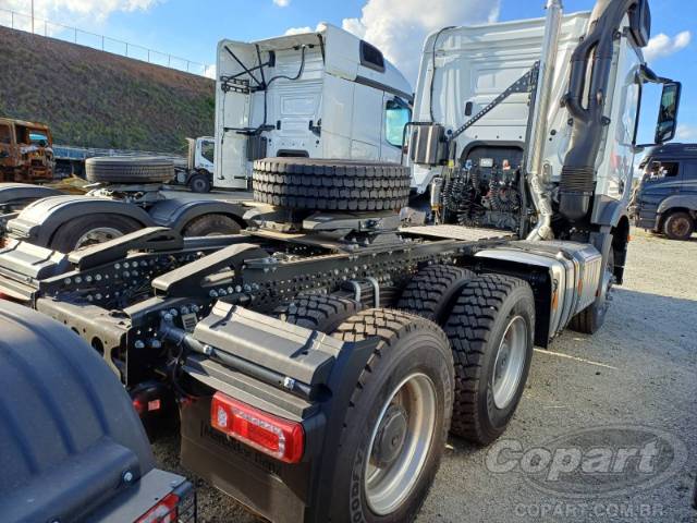 2025 MERCEDES-BENZ Arocs 