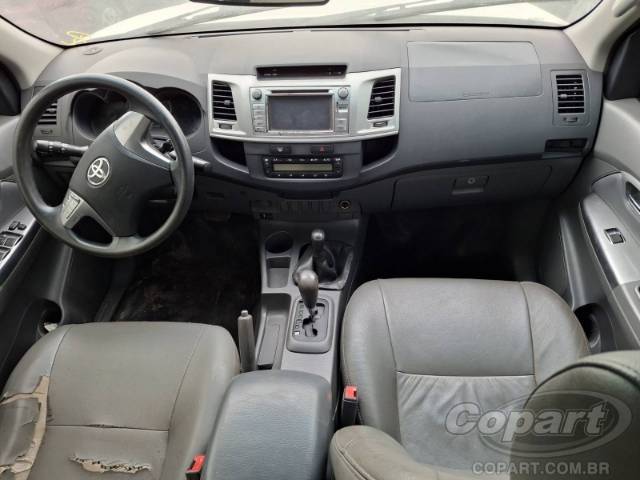 2013 TOYOTA HILUX CD 