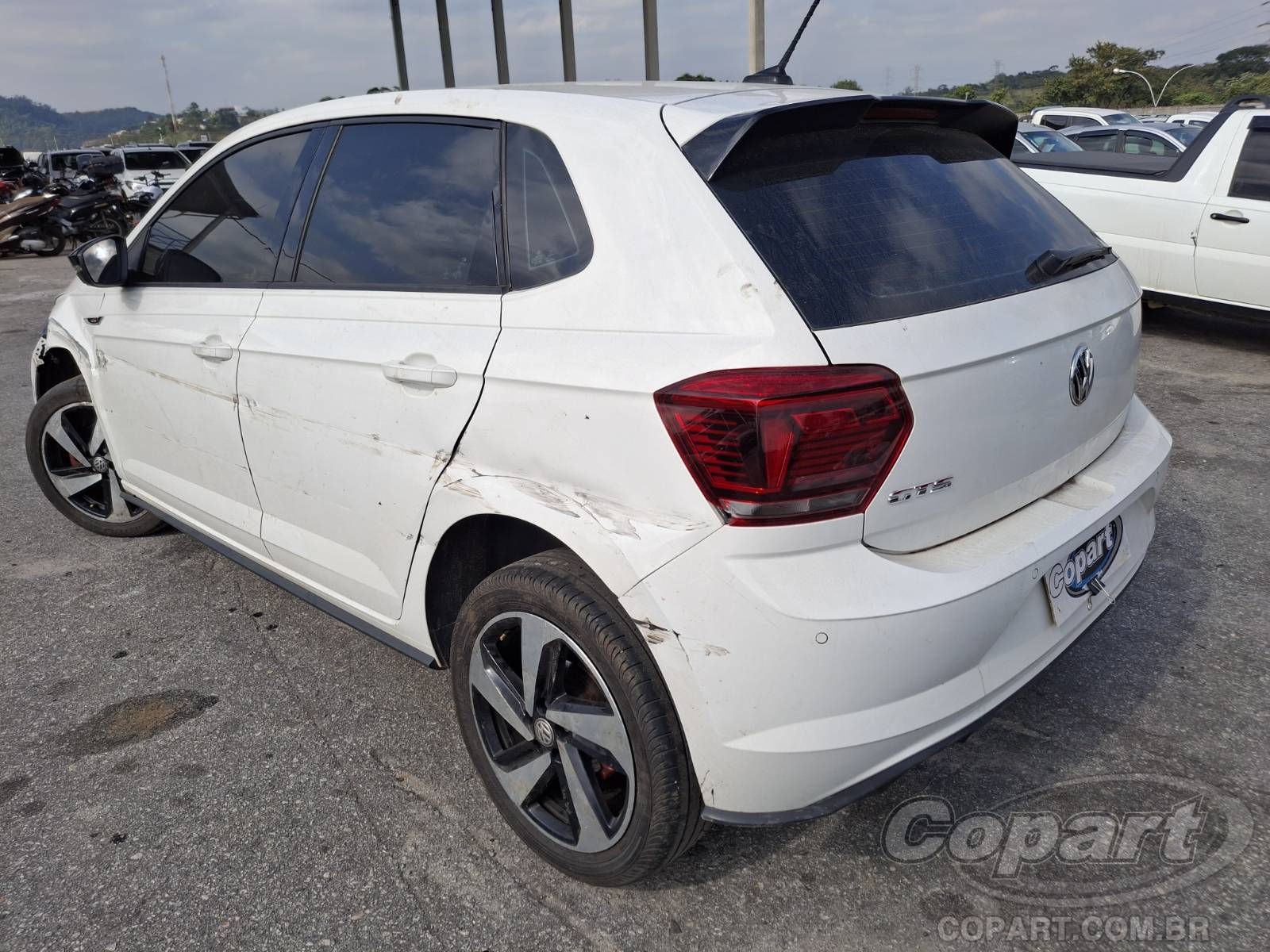 2021 VOLKSWAGEN POLO — foto 3 de 11