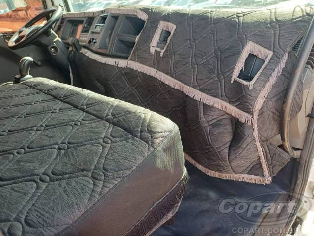 2015 VOLKSWAGEN CONSTELLATION 